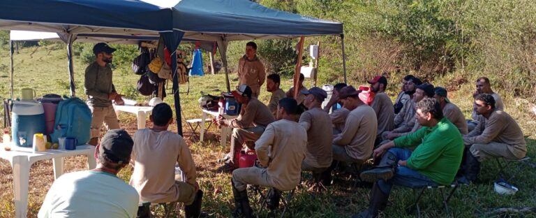 Leia mais sobre o artigo Unidades de trabalho da restauração florestal realizam simulado de evacuação de área