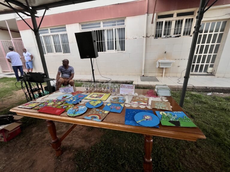 Leia mais sobre o artigo Exposição marca encerramento das oficinas do Projeto Reciclarte com dia de festa e aprendizado
